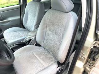 Ford Mondeo 2000 - 1.6-16V Benzine Buss. Edit. NWE APK Airco Marge Youngtimer!!! image 12