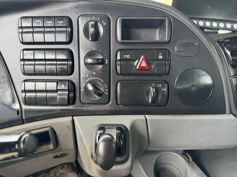 Mercedes-Benz Actros 2007 - 3741 8X4 STEEL SUSPENSION Bild 16