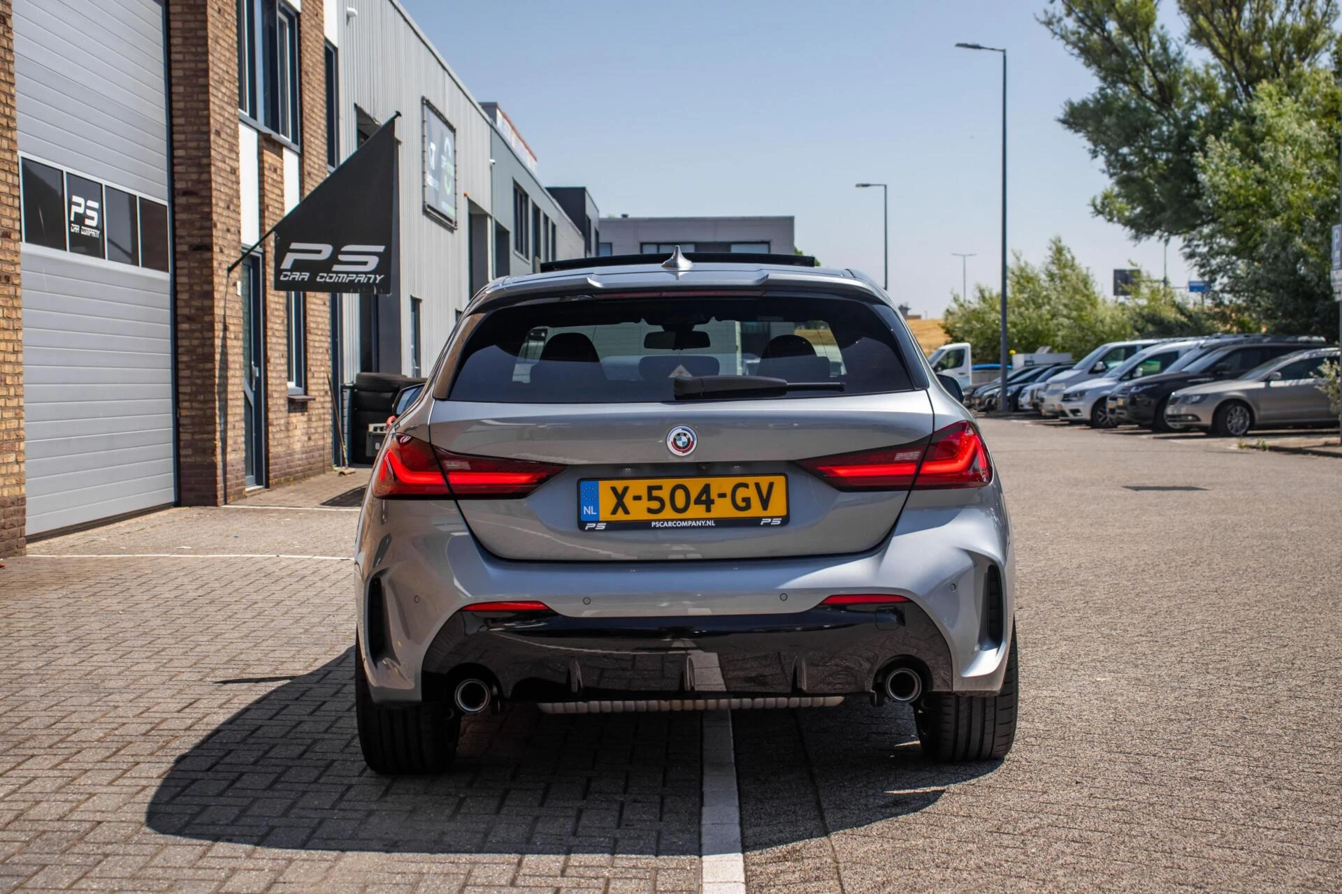 BMW 1 Serie 2023 - 120i M-Sport, NAP, 1ste eig. Dealeronderhouden afbeelding 5