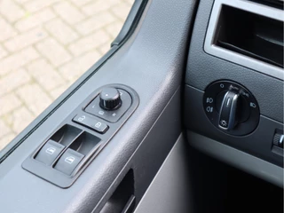 Volkswagen Transporter 2015 - 2.0 TDI DSG-Automaat 132 kw - Camper 220V Led - Luifel image 24