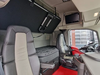 Volvo FH 2020 - 13.460 Globetrotter 4x2 - I Save - Custom interior - Sliding 5th wheel - VEB+ bild 22