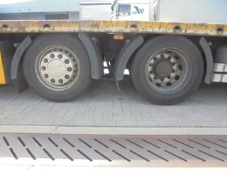 DAF XF 2016 - 510 FAR 6X2 obrazek 6