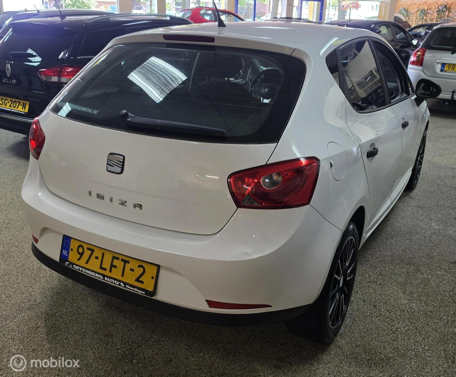 SEAT Ibiza 2010 - 1.2 Club Armin Approved afbeelding 4
