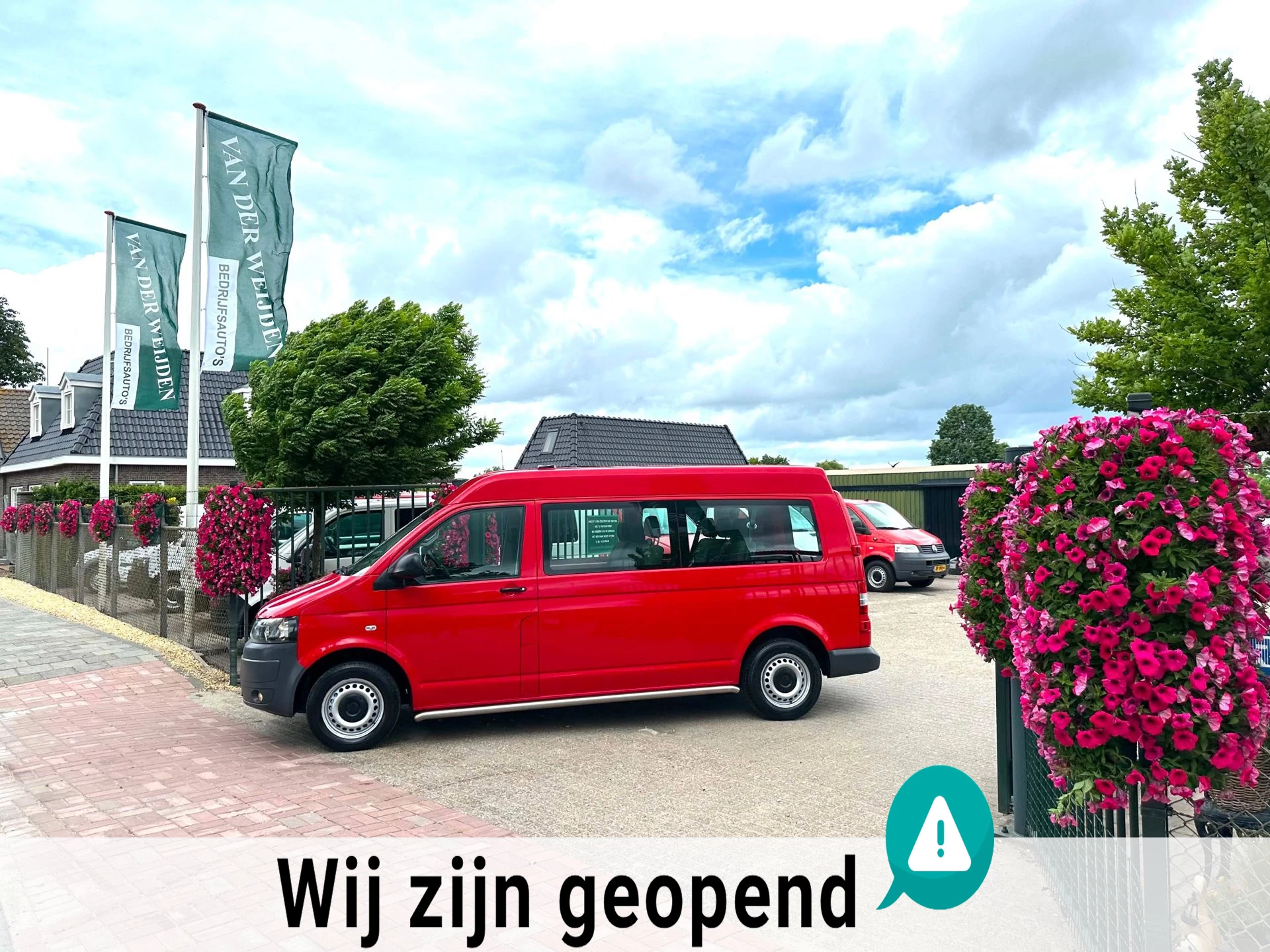 Volkswagen Transporter 2012 - Kombi 2.0 TDI L2H2 9 Persoons Automaat Marge 140 PK afbeelding 1