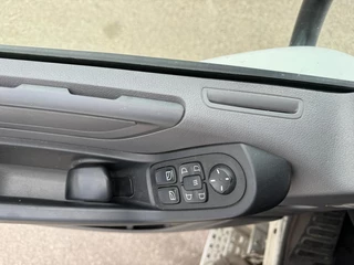 DAF XF 460 2017 - 4X2 EURO 6 MANUAL image 15