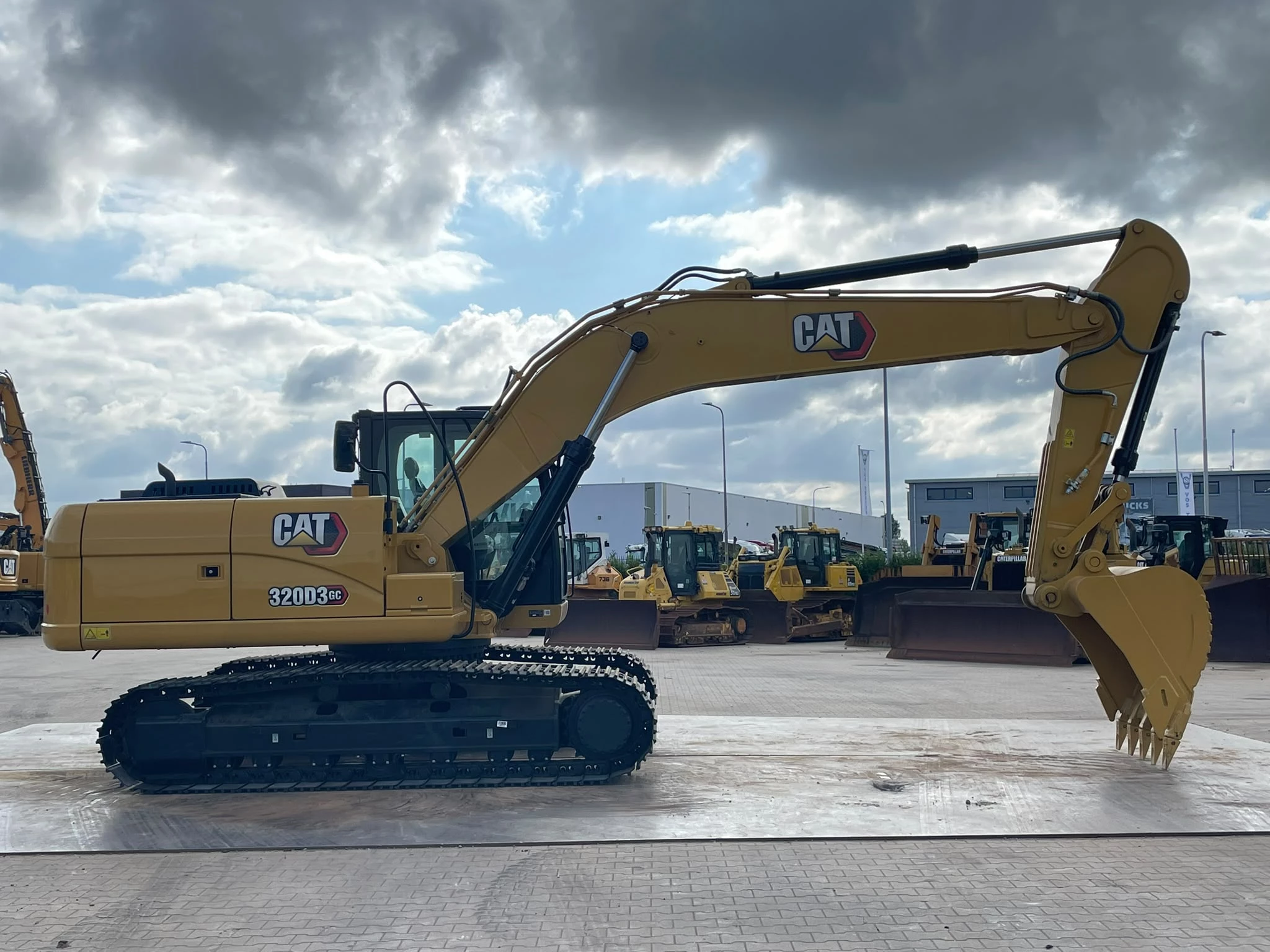 Caterpillar 320D3 GC 2025 zdjęcie 6