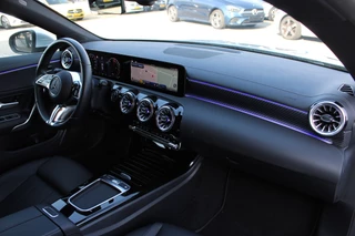 Mercedes-Benz CLA 2023 - Shooting Brake 250e AUT8 Luxury Line WIDESCREEN KEY-LESS GO SFEER 18'' image 18