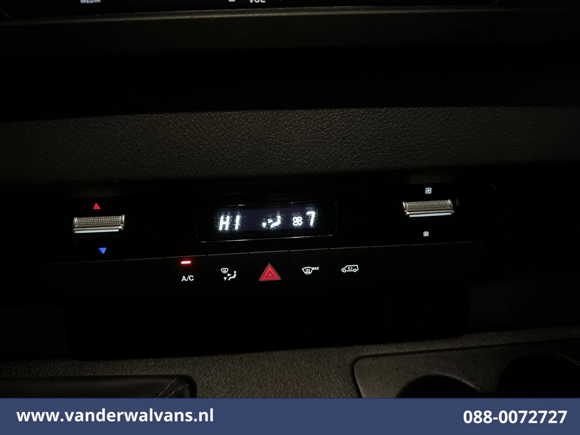 Mercedes-Benz Sprinter 2023 - 317 CDI 170pk L3H2 Euro6 Airco | Camera | Apple Carplay | Cruisecontrol imagem 7