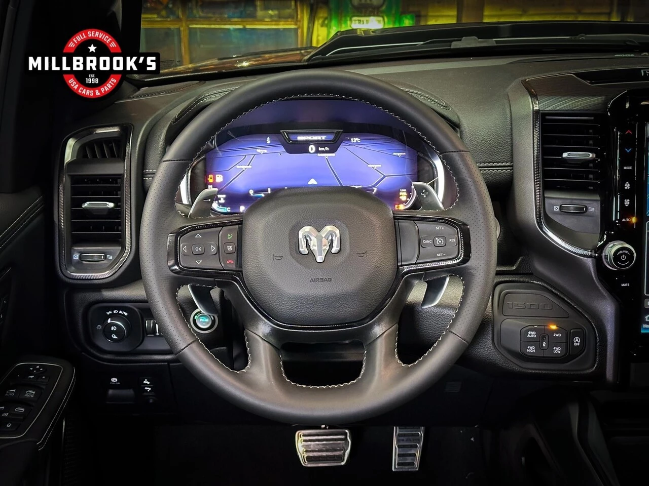Dodge Ram 1500 2024 - 5.7 V8 4x4 Sport GT zdjęcie 17