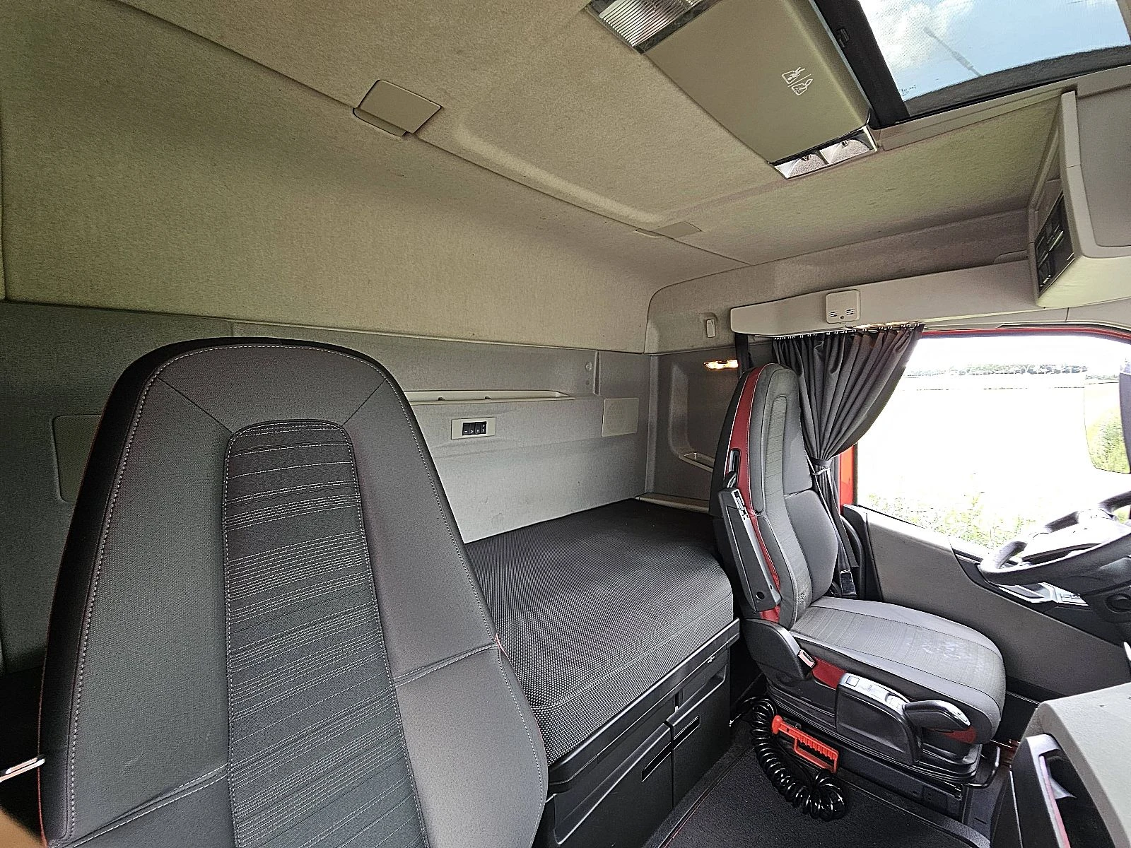Volvo FH 2018 - 420 afbeelding 14
