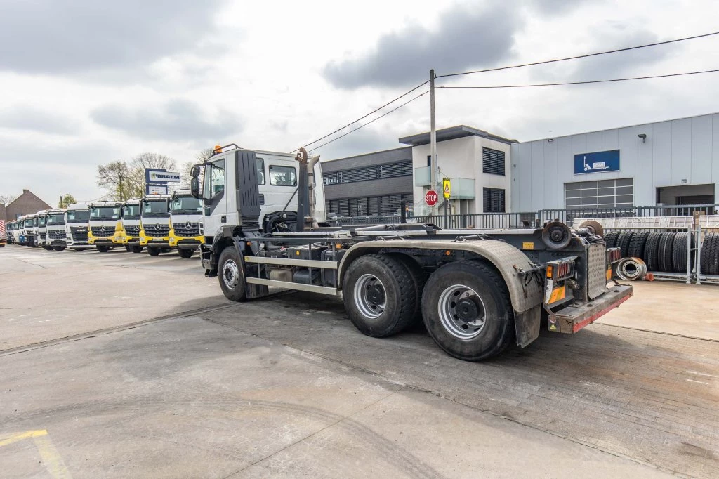 Iveco Trakker 2011 - 410 - 121 499 KM image 7