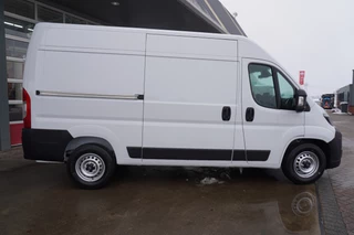 Citroën Jumper 2024 - 2.2 BlueHDi 140PK S&S L2H2 3.5t Automaat image 3