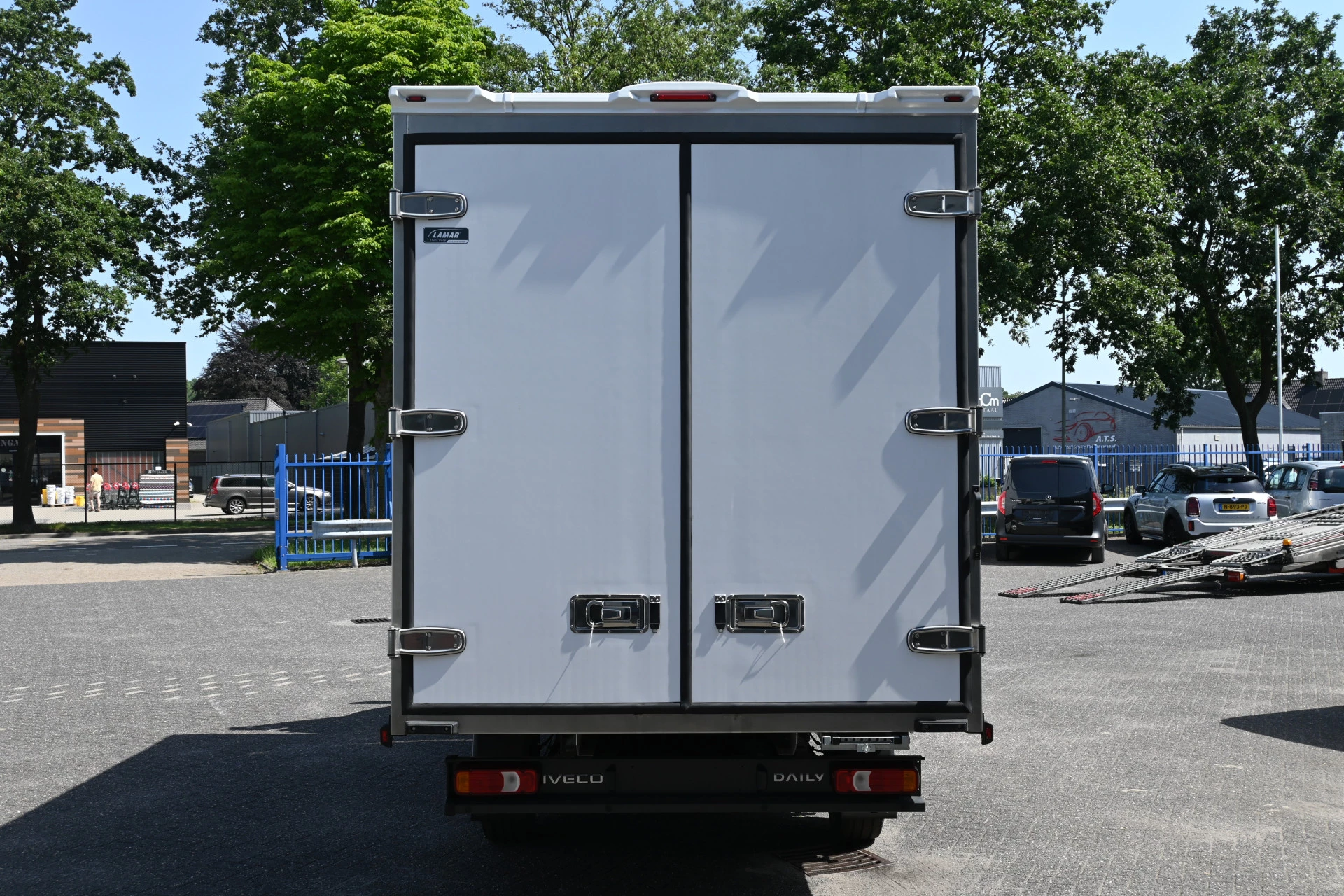 Iveco Daily 2024 - 35S18 3.0 180 pk Hi-Matic Bakwagen image 10