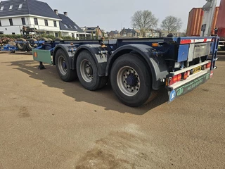 Van Hool 30 foot container chassis | tank container transport | saf Drum. 1998 - N/A obrazek 4
