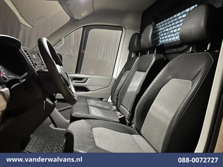 Volkswagen Crafter 2018 - 2.0 TDI 140pk L4H3 L3H2 Euro6 Airco | 3000kg trekhaak | Cruisecontrol | Parkeersensoren obrazek 15