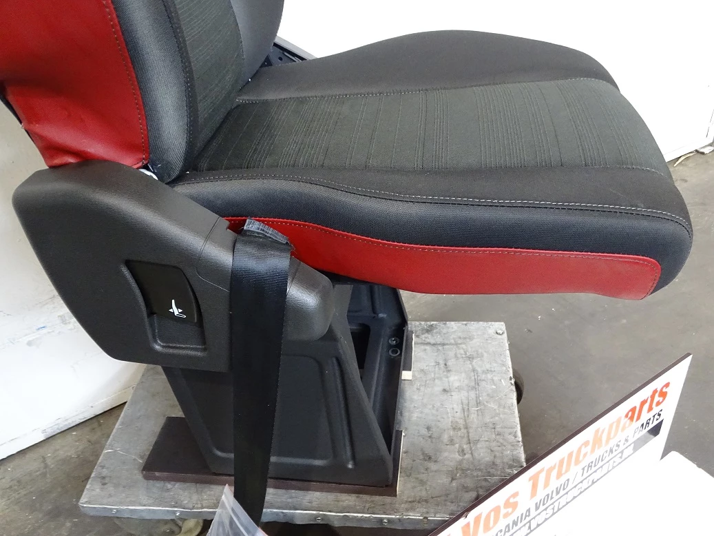 Volvo - V21433067UP immagine 2