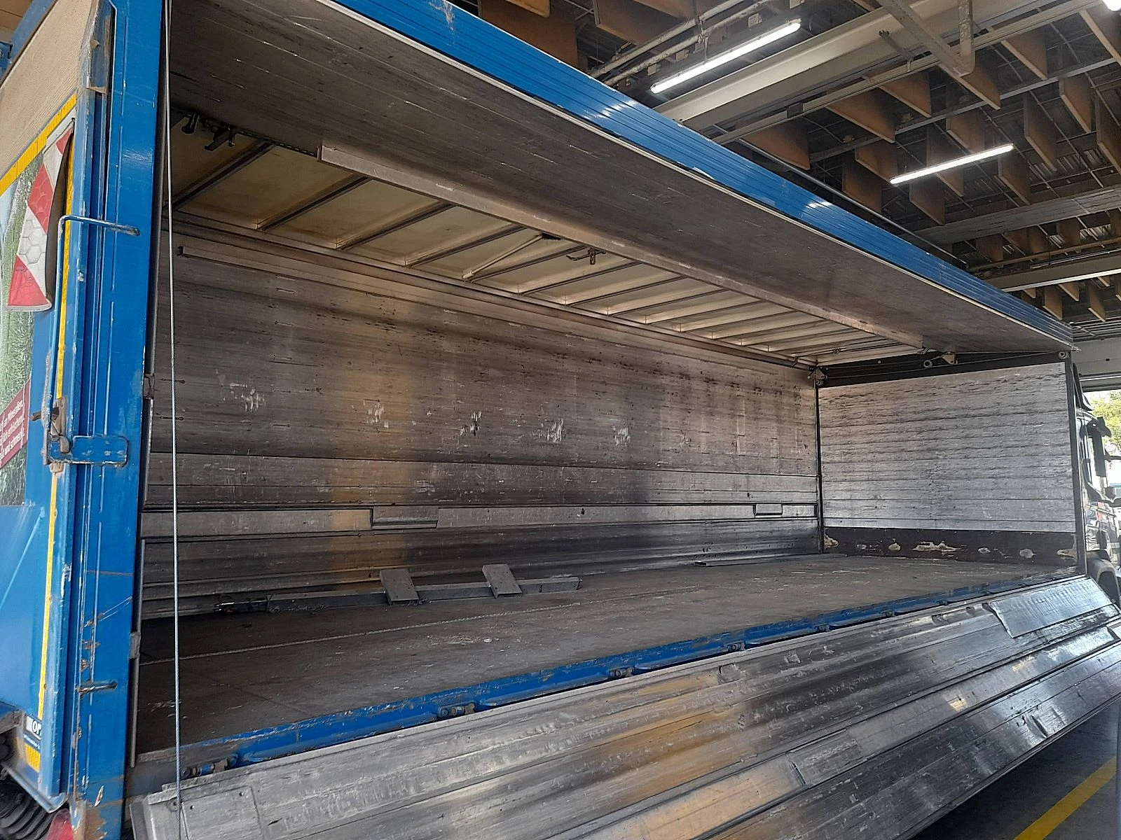 Scania P 2015 - P280 image 20