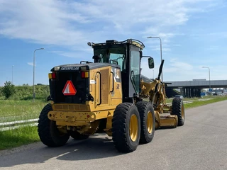 Caterpillar 12M 2011 - N/A obrazek 7