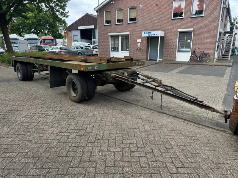 Jumbo 1980 - 2 AXLE STEEL SUSPENSION image 3
