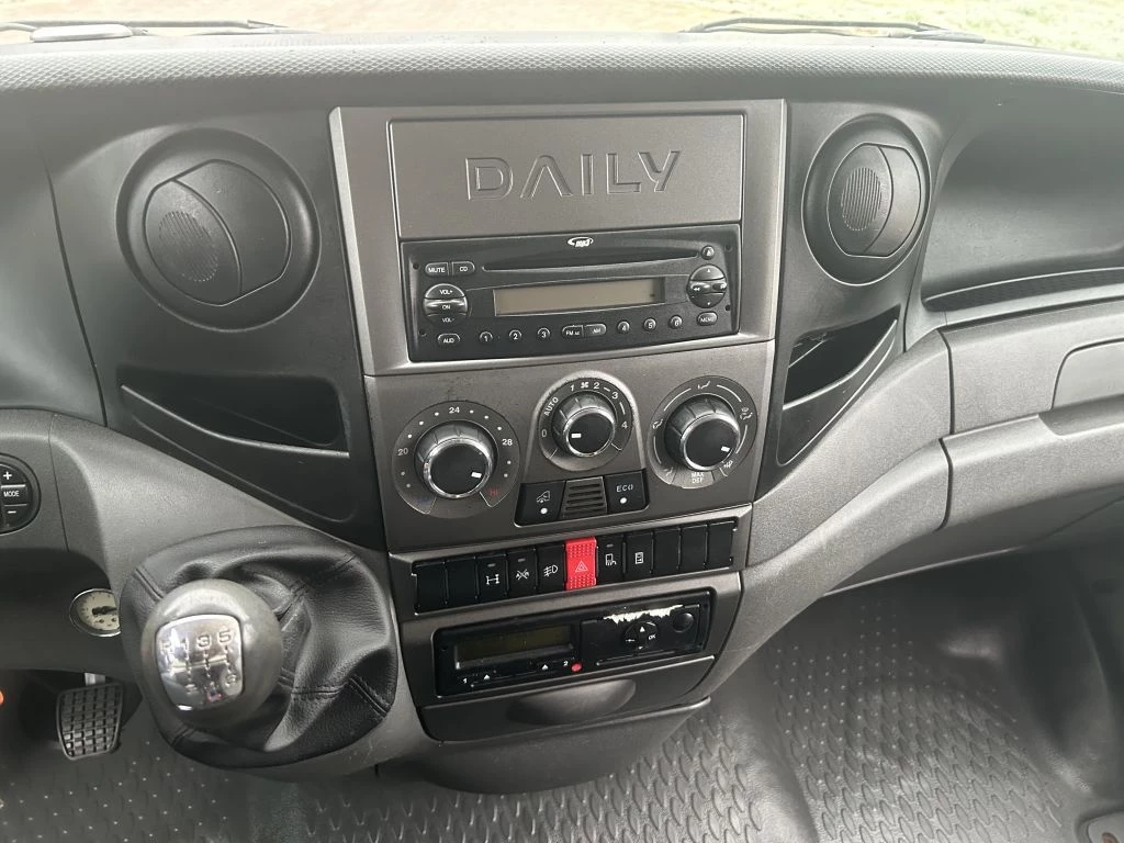 Iveco Daily 2012 - 40 c21 bakwagen luchtgeremd Bild 12