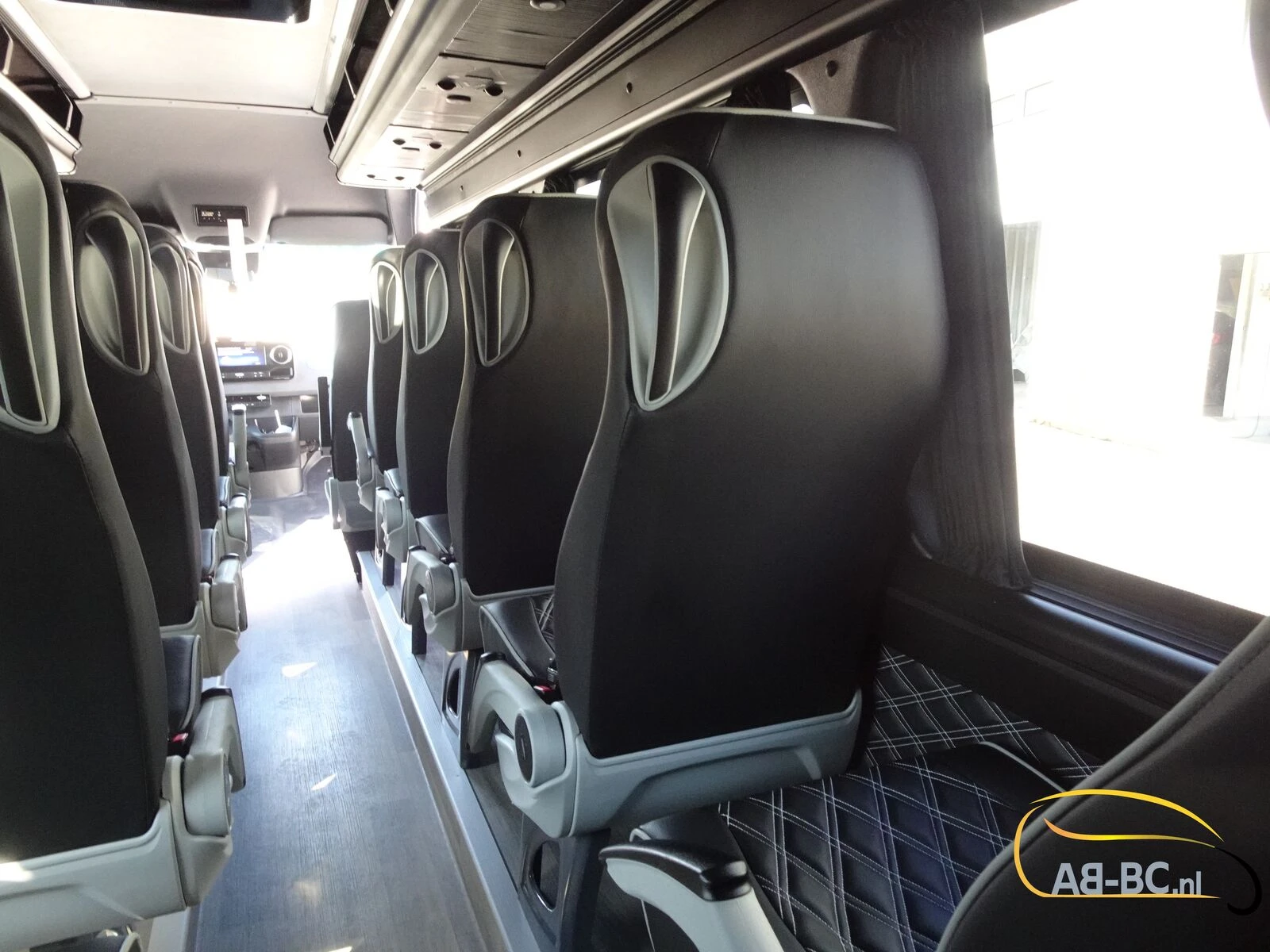 Mercedes-Benz Sprinter 2026 - Aveuro 519 CDI, 21 seats, EURO 6 imagem 48