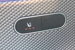 Mercedes-Benz A-Class 2021 - 180 AUT7 Luxury Line LEDER SFEER WIDESCREEN CAMERA image 18