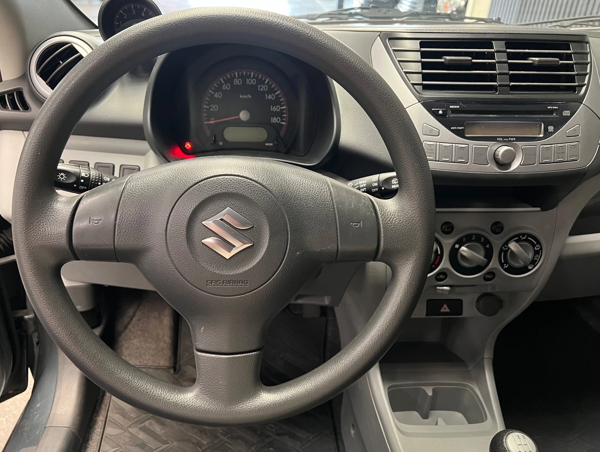 Suzuki Alto 2011 - 1.0 Exclusive - 2e eigenaar - Nette auto afbeelding 13