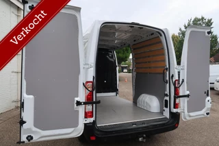 Renault Master 2022 - 135PK L2H2 EDITION 1eEig, Camera, Cruise, PDC, betimmering, trekhaak NETJES! obrazek 14