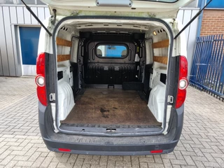 Opel Combo 2015 - 1.6 CDTi L2H1 Sport, automaat , 4-2027 apk bild 17