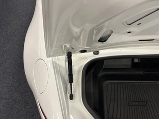 Mazda MX-5 2020 - ND Roadster 1.5 SkyActiv-G 132PK 100th Anniversary Bose Leder Camera PDC Apple CarPlay imagem 94