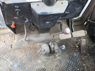 Massey Ferguson MF690-4WD 2000 - N/A obrazek 17