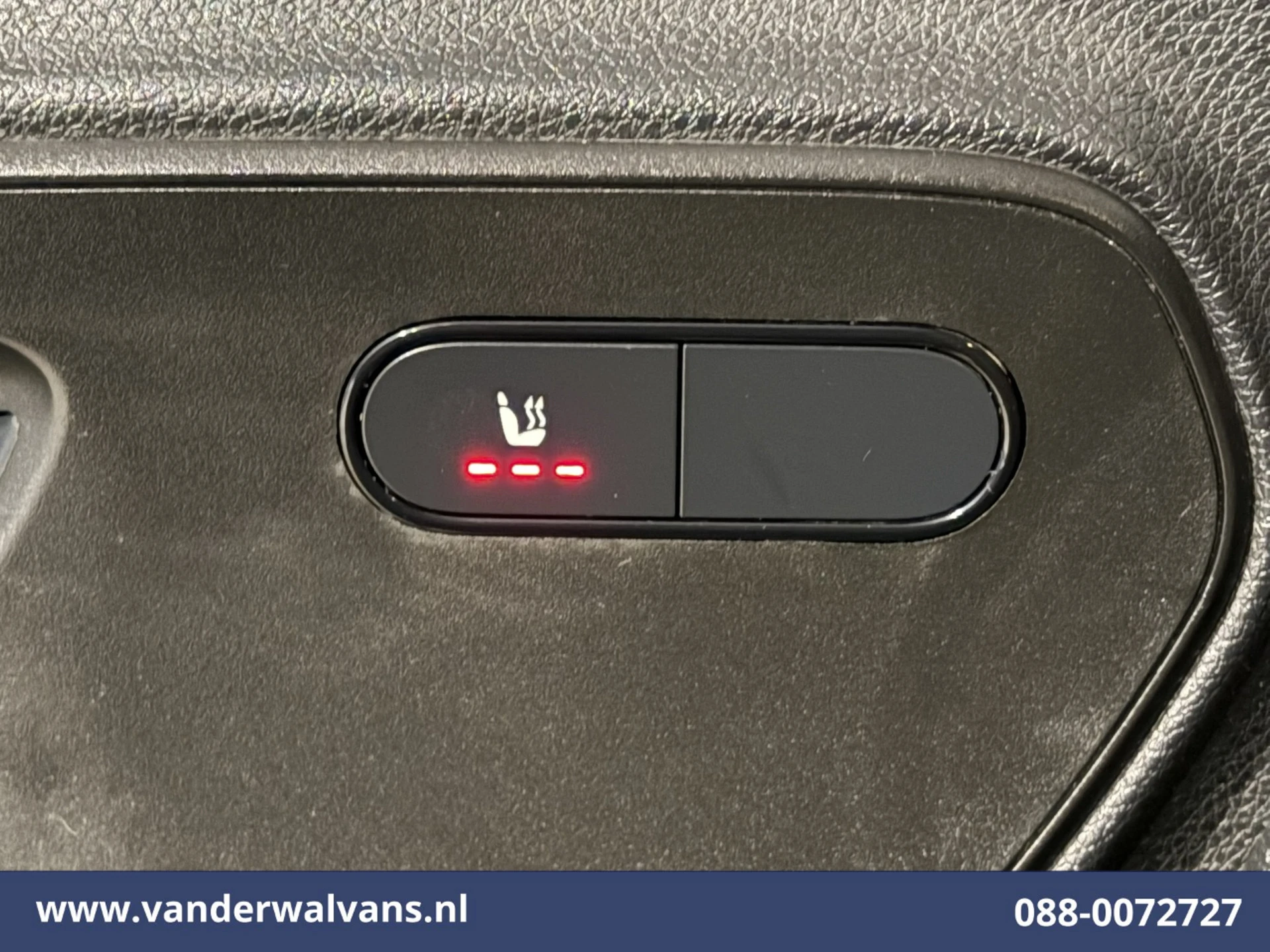 Mercedes-Benz Sprinter 2023 - 317 CDI 170pk L3H2 Euro6 Airco | 360 Graden Camera | Navigatie | Apple Carplay | Chauffeursstoel obrázek 8