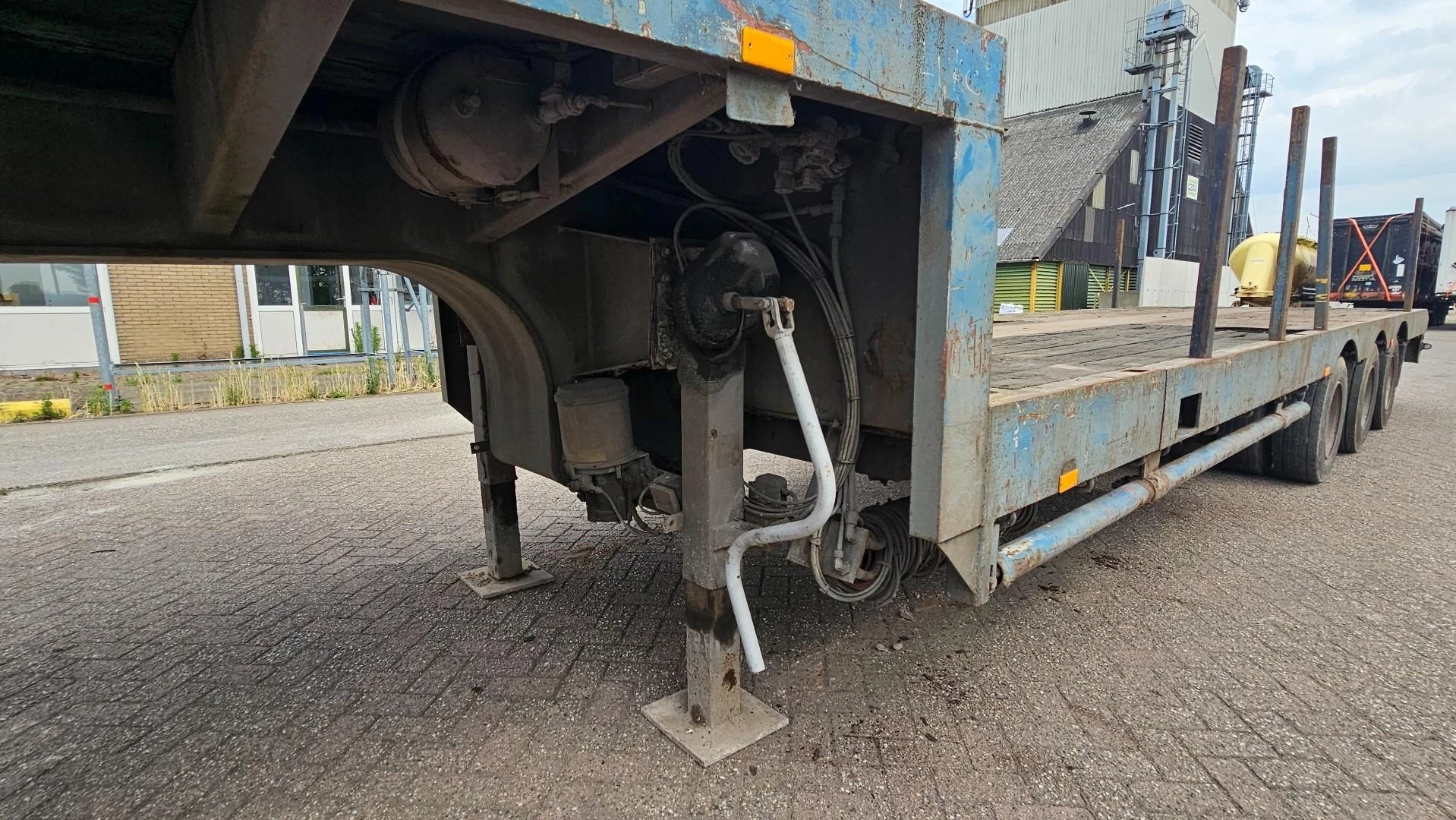 Broshuis E/2190/27 - 6.5 Meters Extendable 2002 image 15