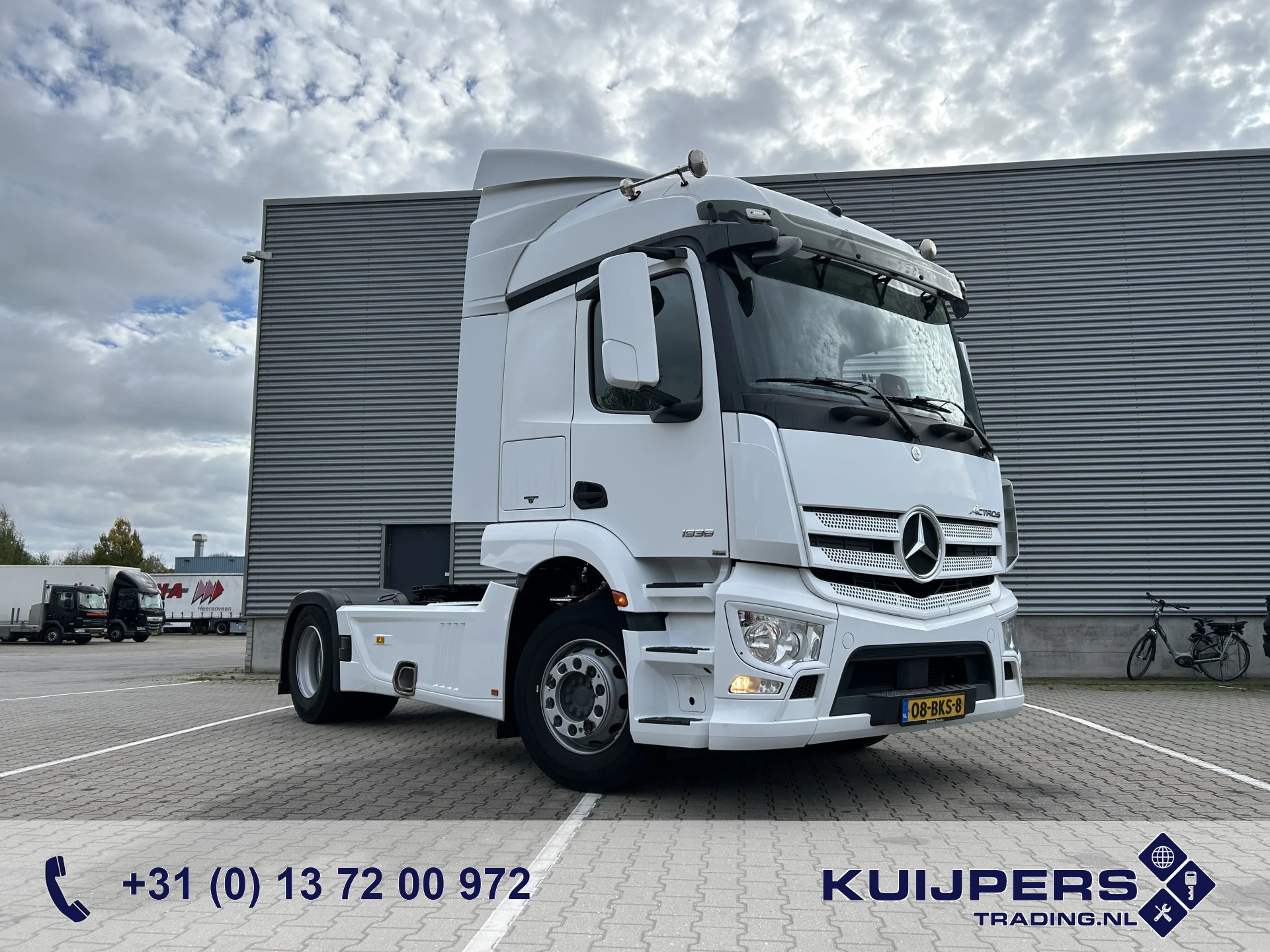 Mercedes-Benz Actros 2018 - 1836 LS Streamspace / 523 dkm image 1