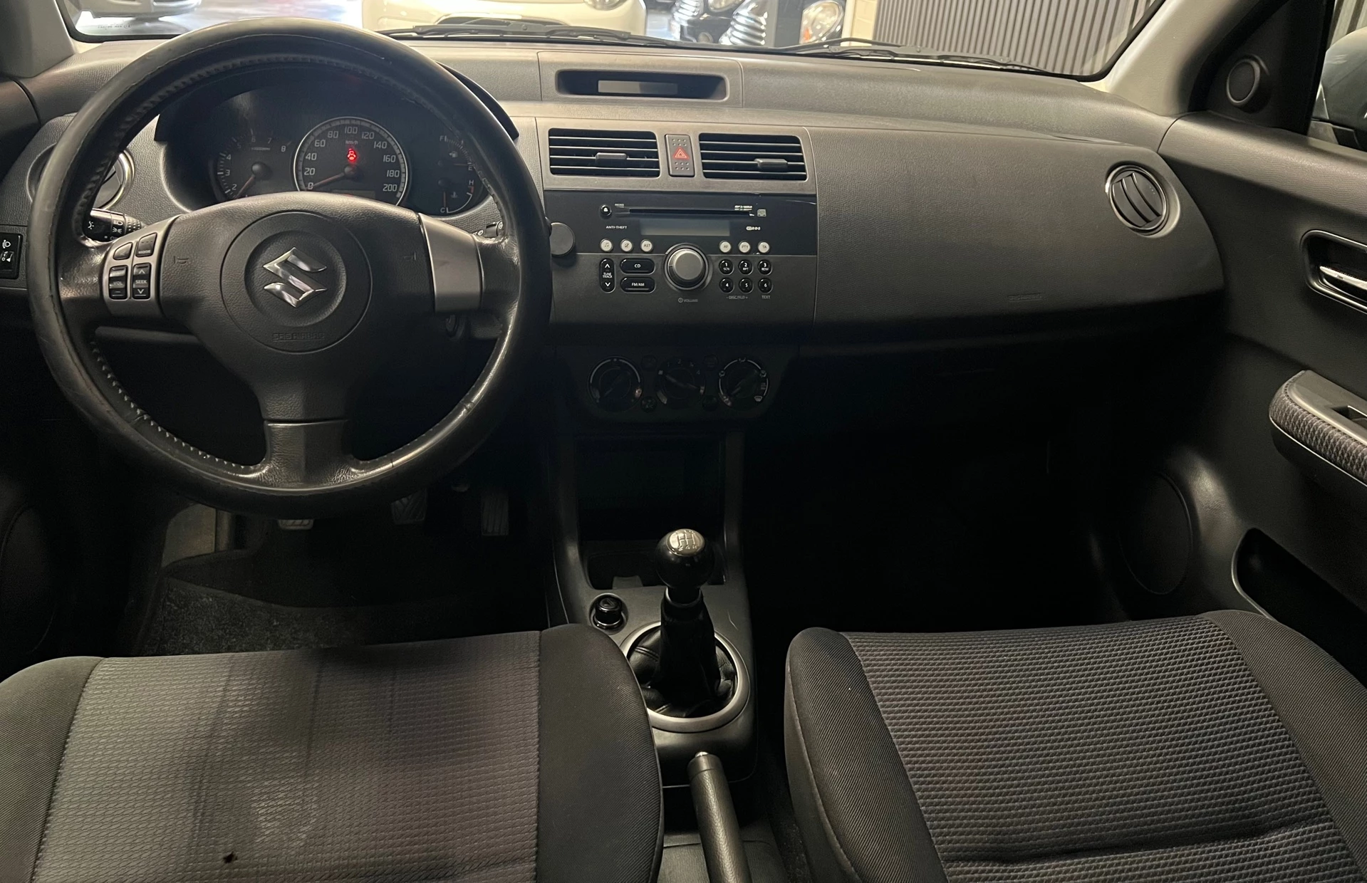 Suzuki Swift 2009 - 1.3 Shogun - Airco - Elekt Ramen afbeelding 3