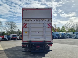 Volvo FH 2020 - 16.750 XL 8x4*4 - Carrier Supra 1150 MT - Bi Temp - Retarder - Loadlift - Bussbygg box immagine 6