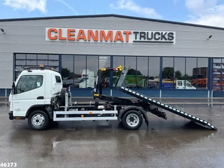FUSO Canter 2023 - Euro 6 Hyvalift 5 Ton haakarmsysteem + Flatbedcontainer Just 44.417 km! te koop