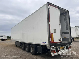 Schmitz Cargobull Semitrailer Reefer Standard 2018 image 3 miniature