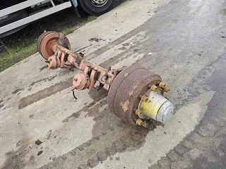 Fruehauf TRAILER AXLE | SINGLE TIRE | FOR STEEL SUSPENSION. 1990 - N/A imagem 3