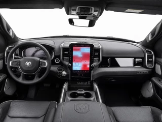 RAM 1500 2024 - LARAMIE Laramie Hurricane, BPM VRIJ | Incl. Tonneau cover |Panoramadak | Bijrijders scherm| Adaptieve Cruise Control! obrazek 21