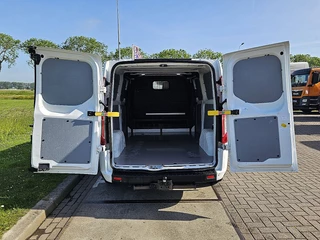 Ford Transit Custom 2021 - 2.0 zdjecie 12