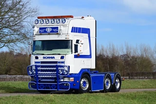 Scania R 2004 - R164-580 V8 Scania 164L 580 | Full air | PTO | manual | Showtruck | interior te koop