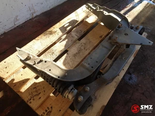 Iveco N/A 2007 - Occ cabine ophanging achter bild 3