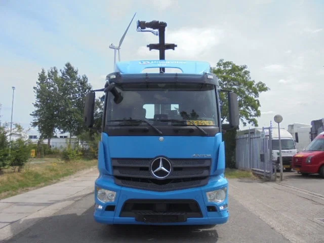 Mercedes-Benz Antos 2015 - 2733 obrázek 2