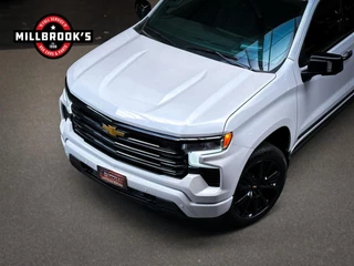 Chevrolet Silverado 2024 - High Country 6.2 V8 420 PK, obrazek 13