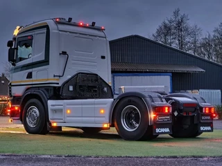 Scania R 2001 - R164-580 V8 4x2 - PTO/Hydraulic - Original 447.506 KM - Night clima - Retarder - Low KM - PTO image 31