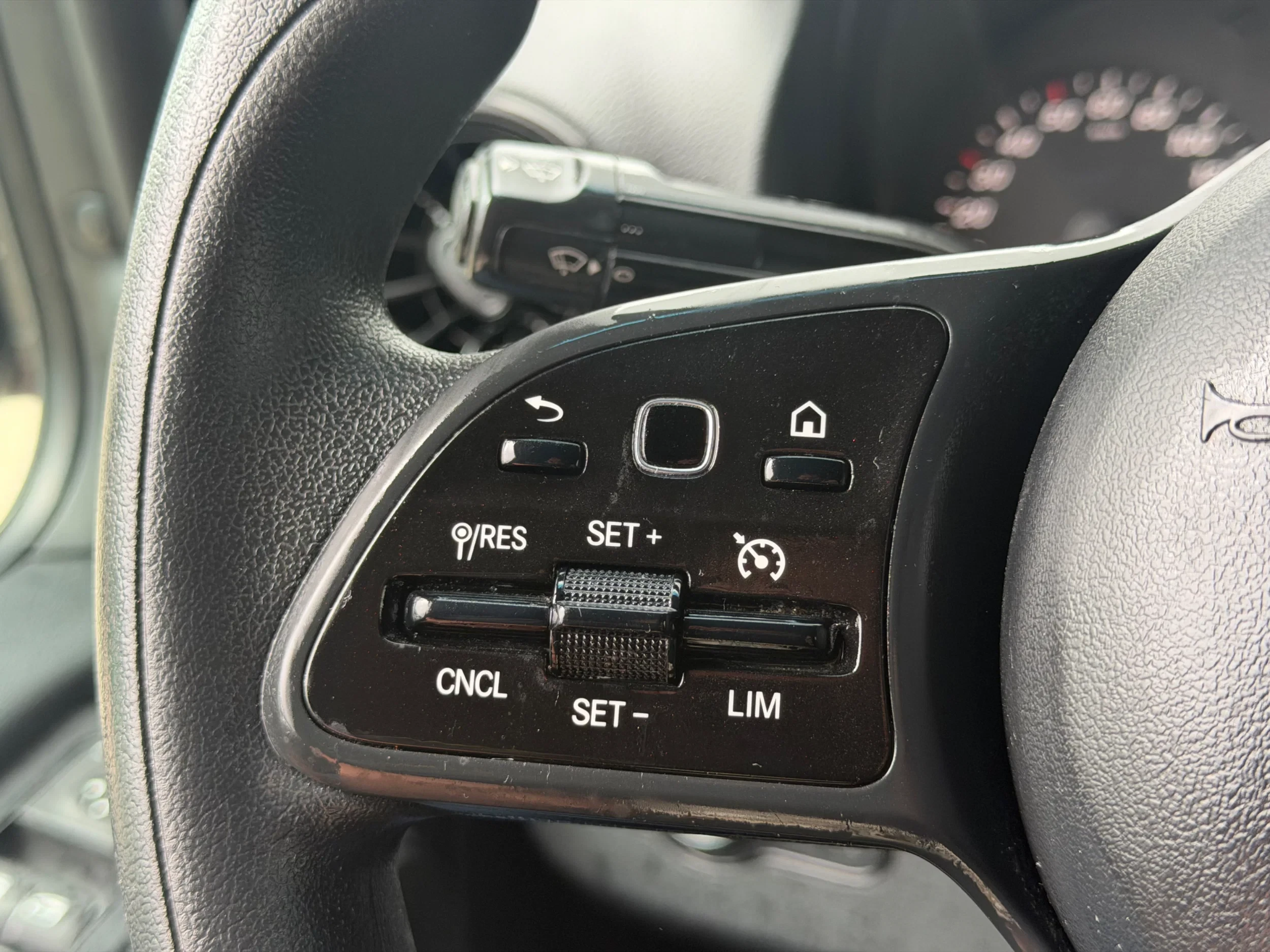 Mercedes-Benz Sprinter 2024 - 317CDI Paardenwagen-Hengsten Uitvoering Automaat Airco Navi Cruisecontrol 70,000KM obrázek 26