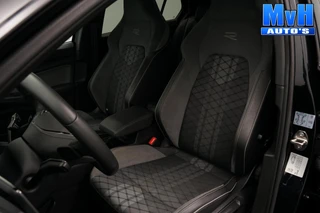 Volkswagen Golf 2020 - 1.5 eTSI R-Line|SPORTSTOEL|LUXE|LED| image 2 thumbnail