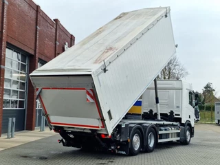 Scania R 2017 - R500 NGS 6x2 - Food tipper 4 compartments - Loadlift - Compressor - Retarder - Full air obrazek 38