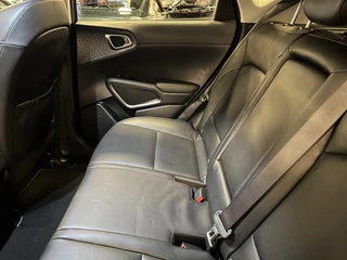 Kia e-Soul 2023 - ExecutiveLine 64kWh 204PK Automaat | Leder | Navigatie | Head-Up display | Schuifdak | Trekhaak | Harman Kardon Audio изображение 25